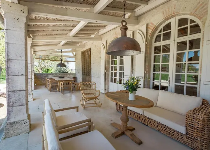 Du Domaine De Roujol *